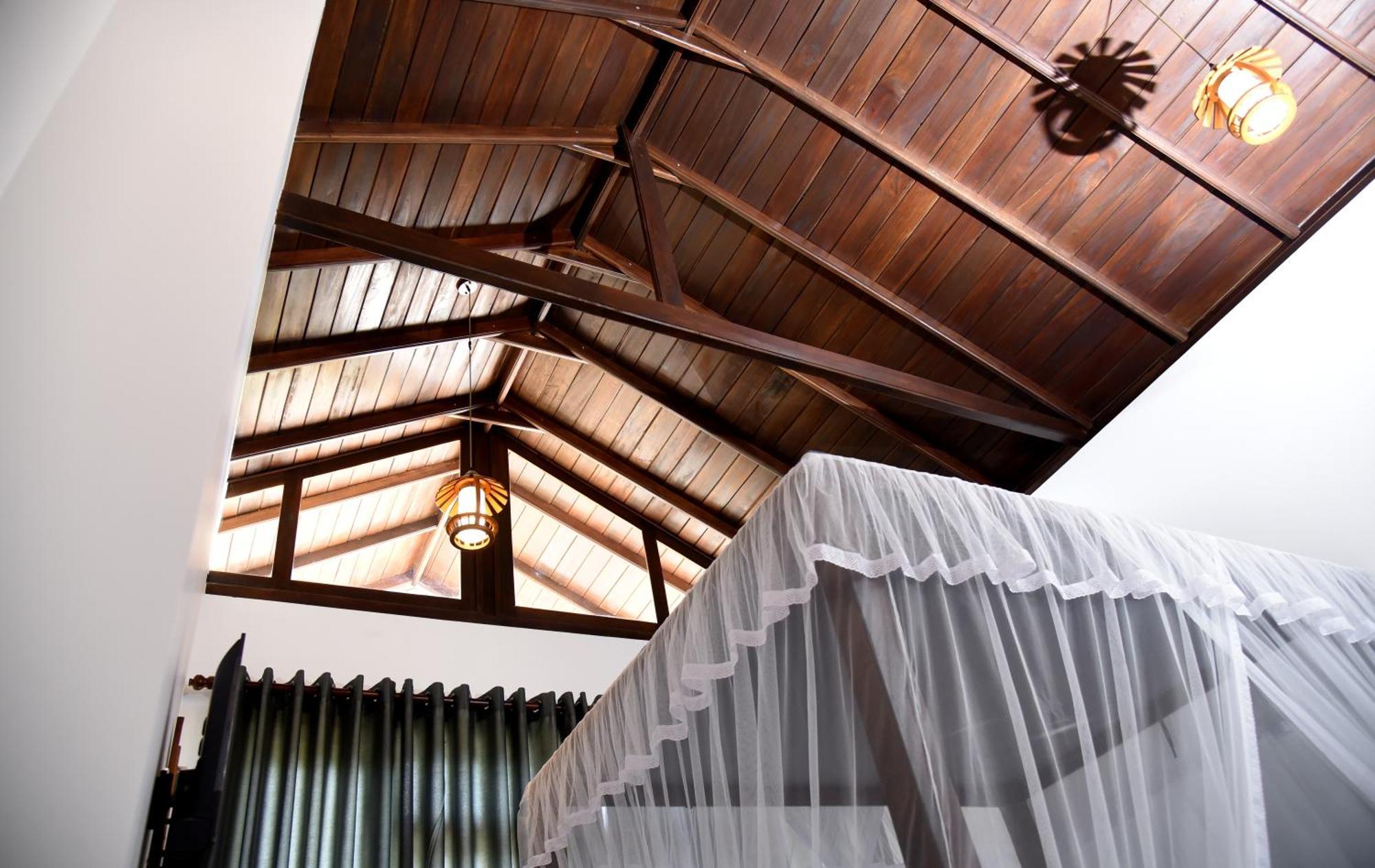 Ever Breeze Ella Hotel Exterior photo